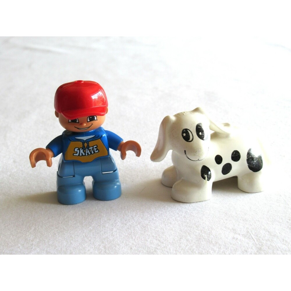 Lego DUPLO Boy Blue SKATE Red Cap Mini Figure + BONUS Dog w/ Wear Wht Blk Spots